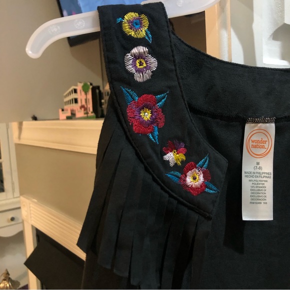 NWOT Wonder Nation Embroidered Floral Fringe Vest Top - Picture 4 of 4
